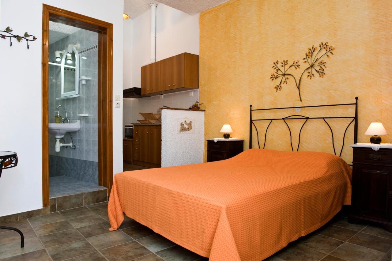 Pepi'S Rooms Triovasálos 外观 照片